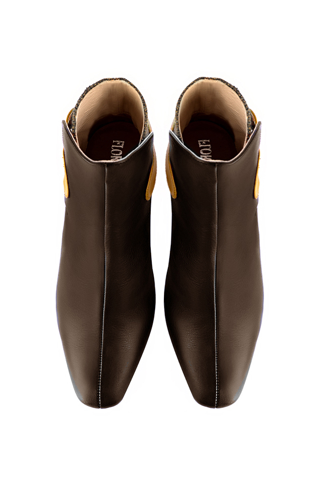 Dark brown and mustard yellow women's ankle boots with buckles at the back. Square toe. Medium block heels. Top view - Florence KOOIJMAN